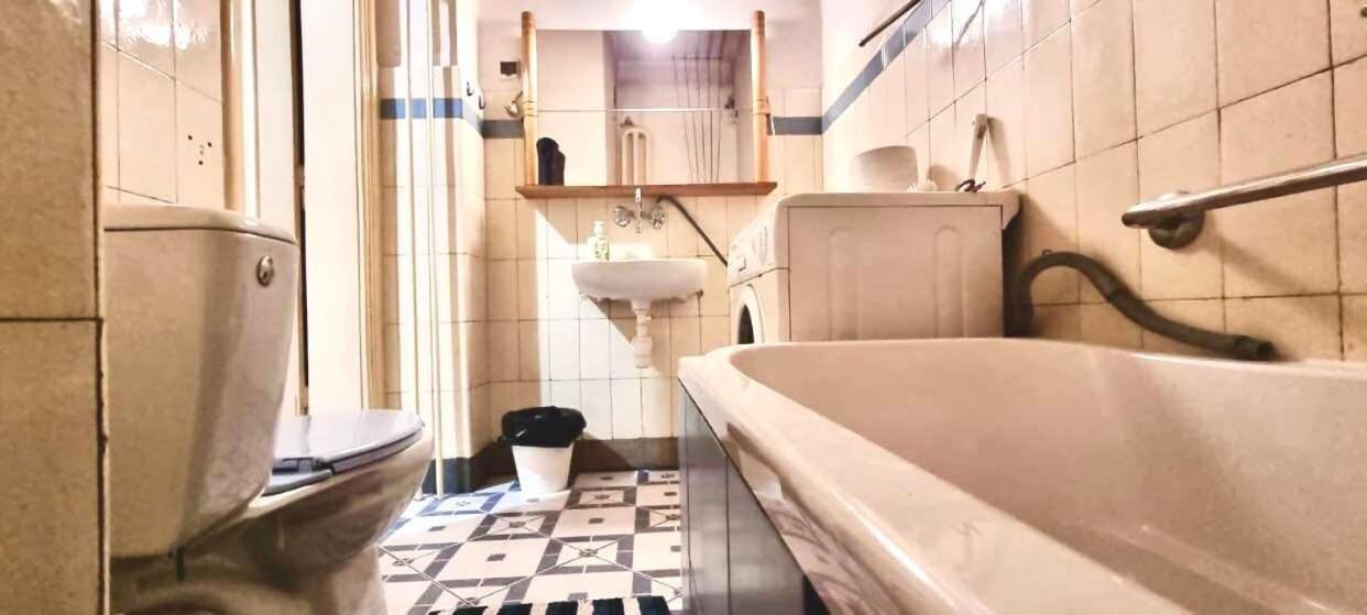 Studio Retro Next To The Market Square In Krakow Apartment Luaran gambar